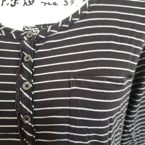 Eddie Bauer Long Sleeve Henley - Picture 2 of 4